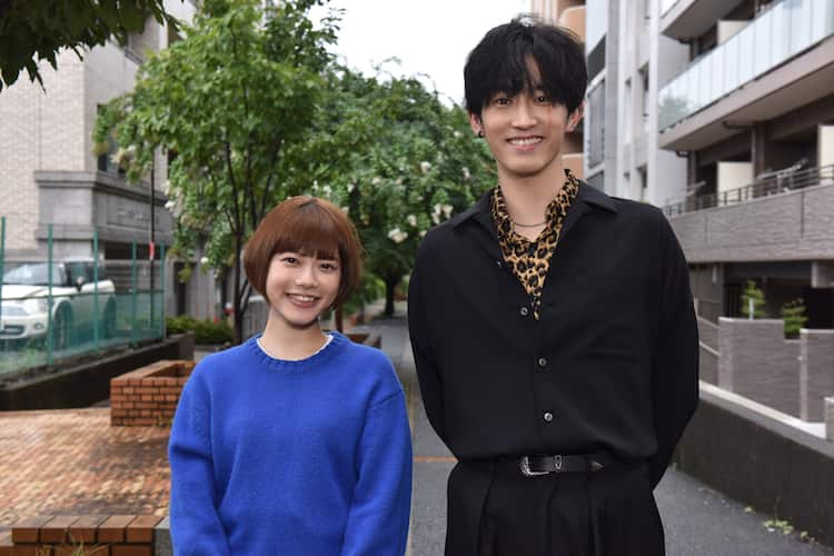 杉咲花＆杉野遥亮、白杖ガールとヤンキー演じるドラマ「恋です！」撮影 