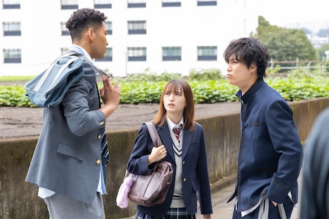 ドラマ 「お茶にごす。」第1話場面写真 (c)西森博之/小学館 (c)「お茶にごす。」製作委員会