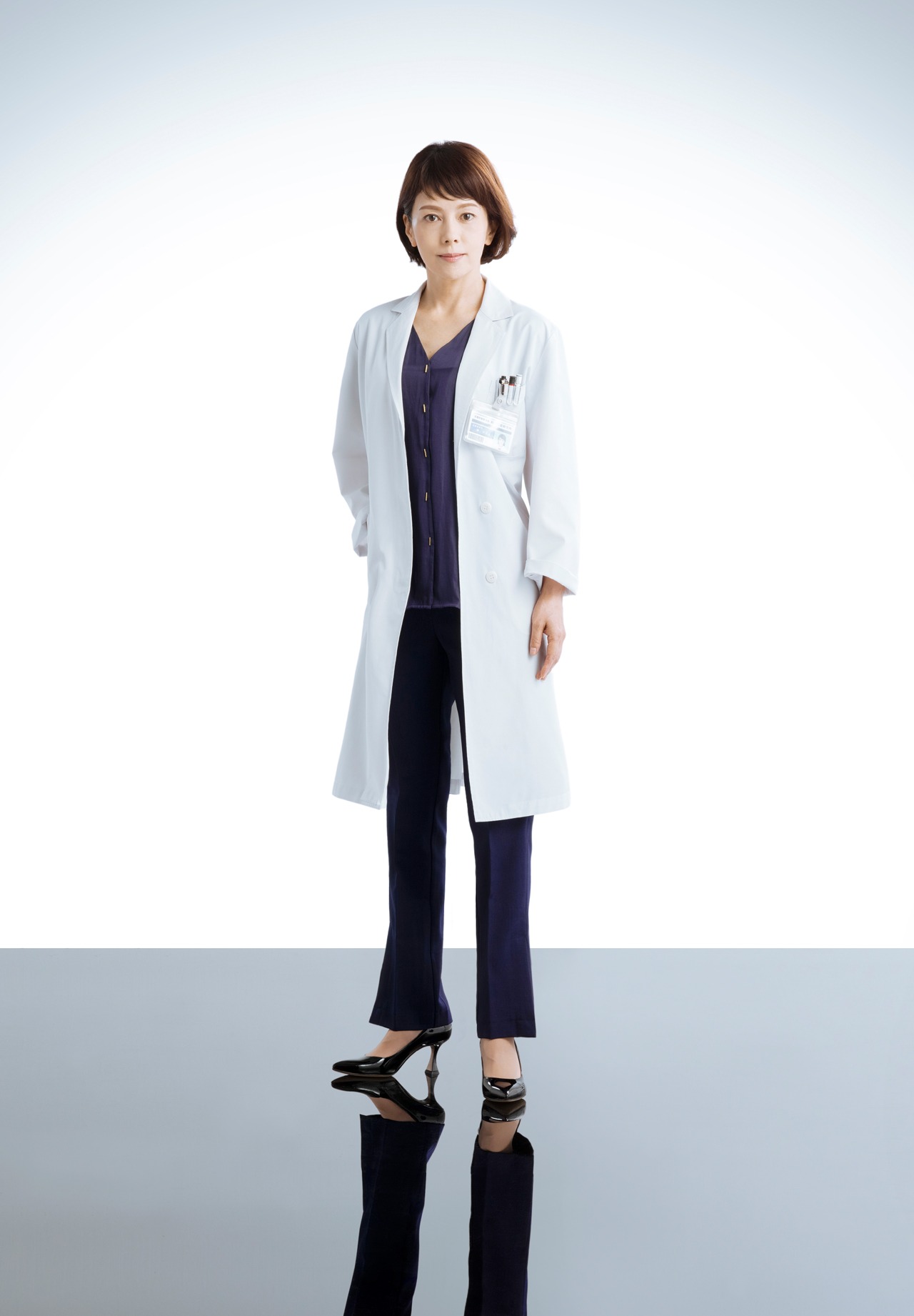 榊マリコ役の沢口靖子。