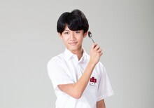 神野ゴウ役の佐藤大志。