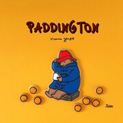 「パディントン」をモチーフにしたアイシングクッキー。Youmi Chen（STUDIO NOX）によるイラストとのコラボレーション。