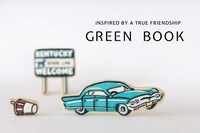「グリーンブック」をモチーフにしたアイシングクッキー。