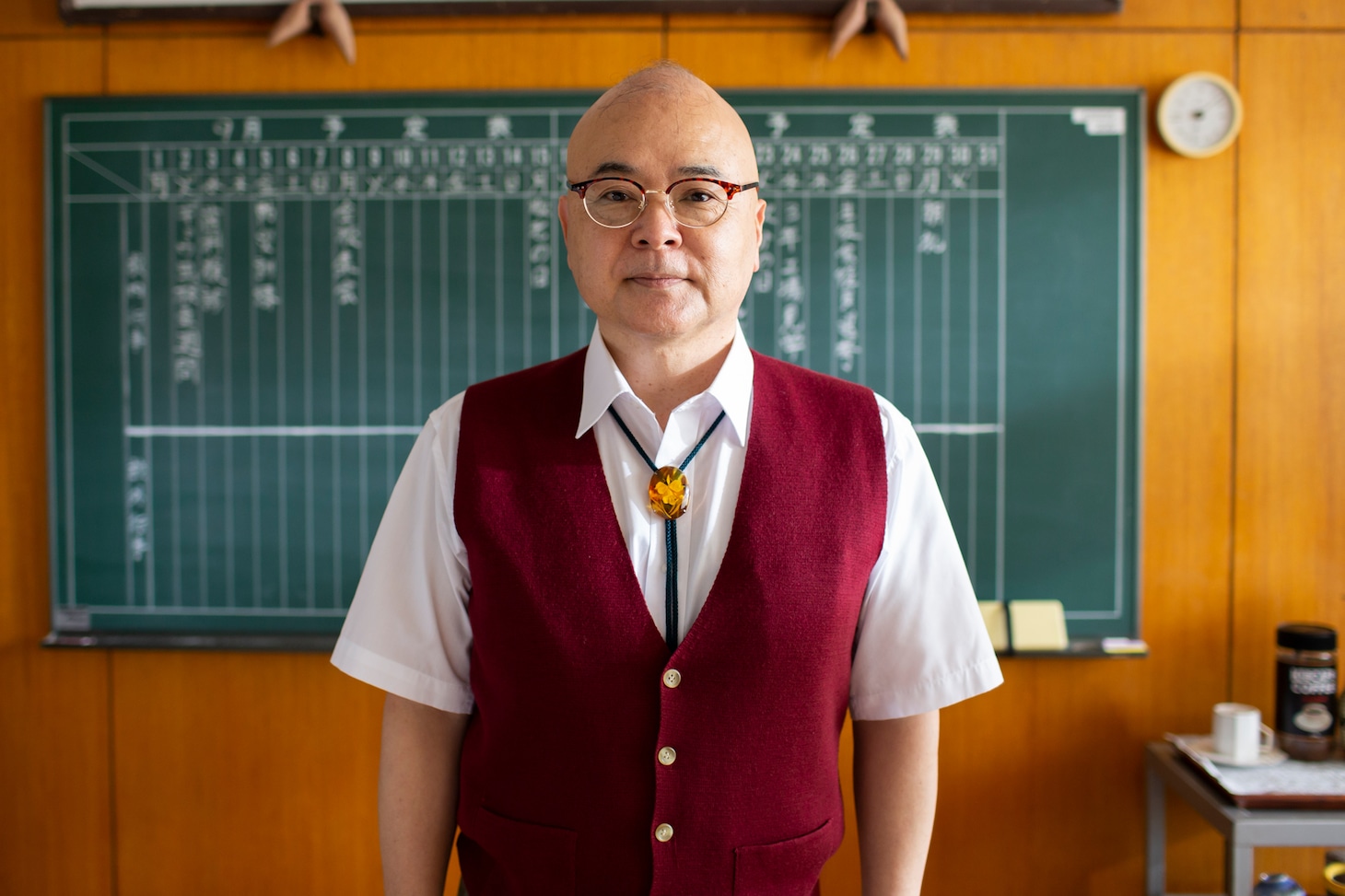 箕輪光蔵役の酒井敏也。