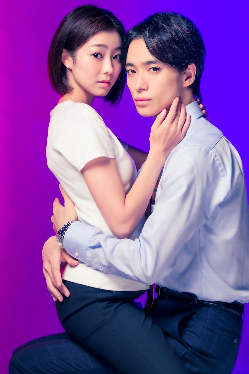 左から雨樹凛子役の高田夏帆、上坂弦役の戸塚祥太。