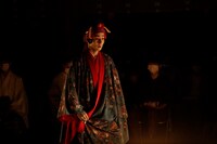 宮城茂雄による奉納演舞の様子。