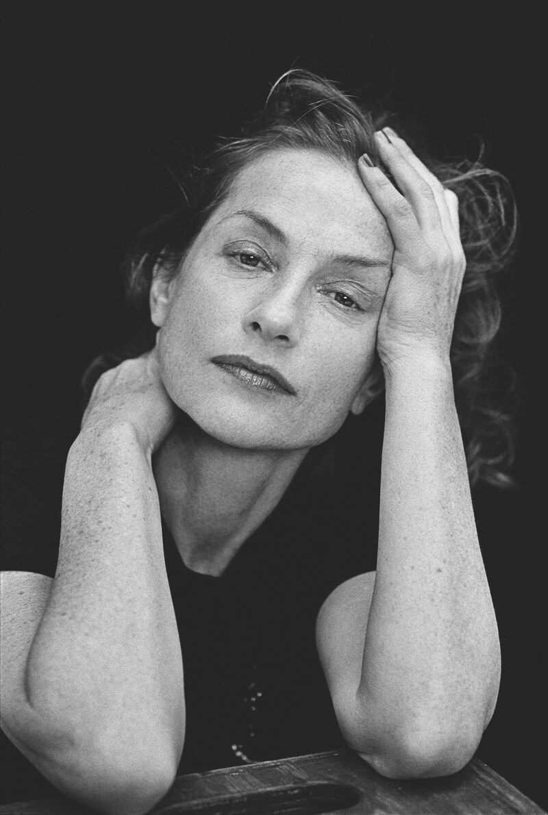 イザベル・ユペール (c)Peter Lindbergh, courtesy Peter Lindbergh Foundation, Paris