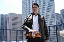 橋本さとし演じる篠崎真二郎。