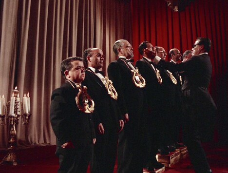 「続・世界残酷物語」