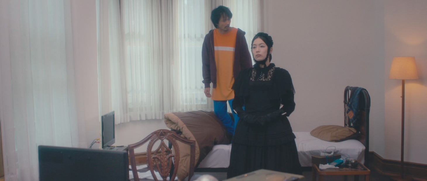 「自宅警備員と家事妖精」