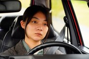 「ドライブ・マイ・カー」の三浦透子。(c)2021『ドライブ・マイ・カー』製作委員会