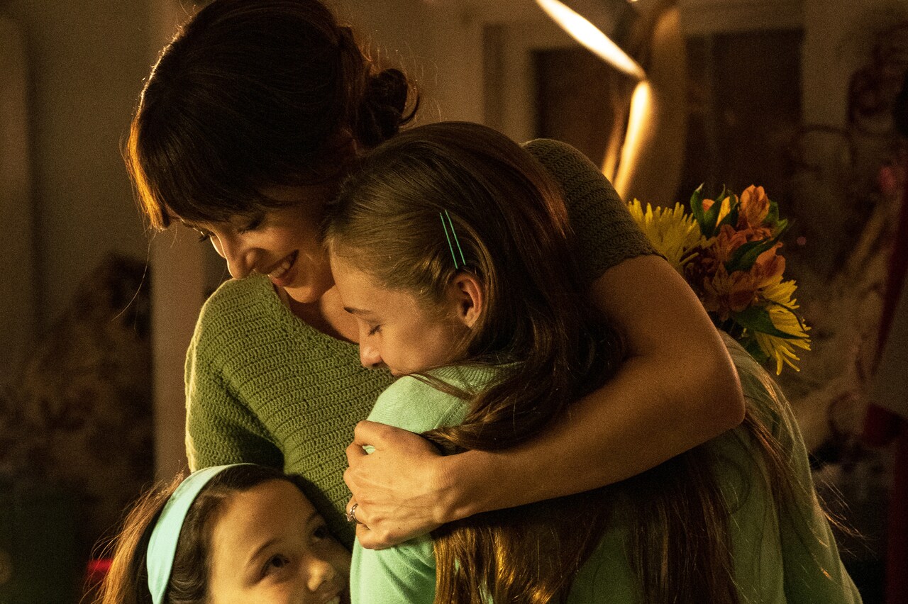 余命半年の母親演じたダコタ・ジョンソンが「Our Friend」から学んだこと