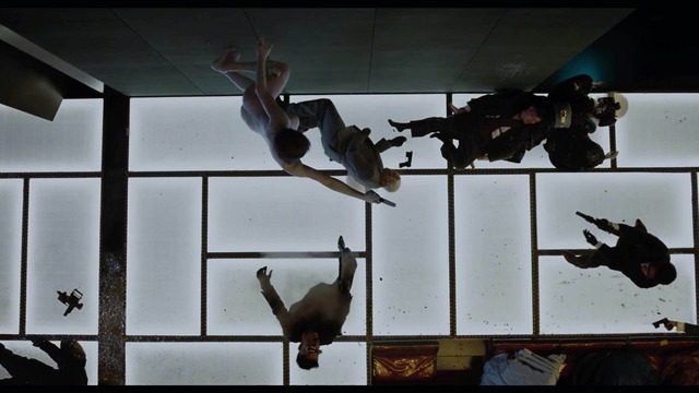 「ゴースト・イン・ザ・シェル」。床に森田畳店の畳のへりが使用されている。（写真提供：PARAMOUNT / PLANET PHOTOS / ゼータ イメージ）