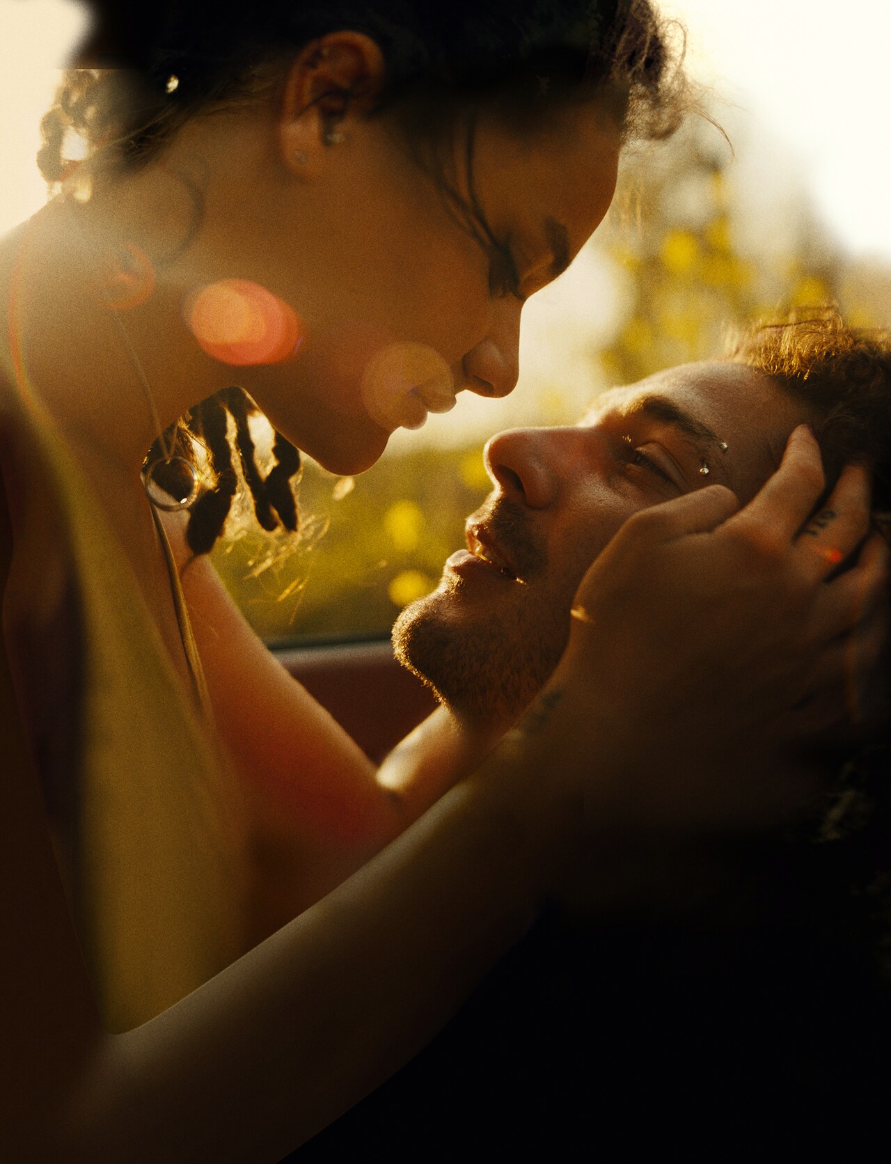 問題抱える若者たちのロードムービー「アメリカン・ハニー」日本語版予告