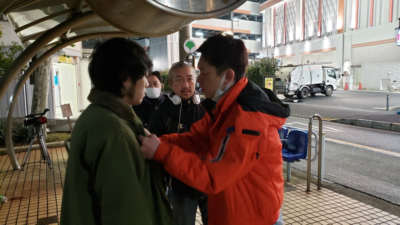 「半狂乱」監督・藤井秀剛のインタビューが到着「熱さを感じられる作品を作りたい」