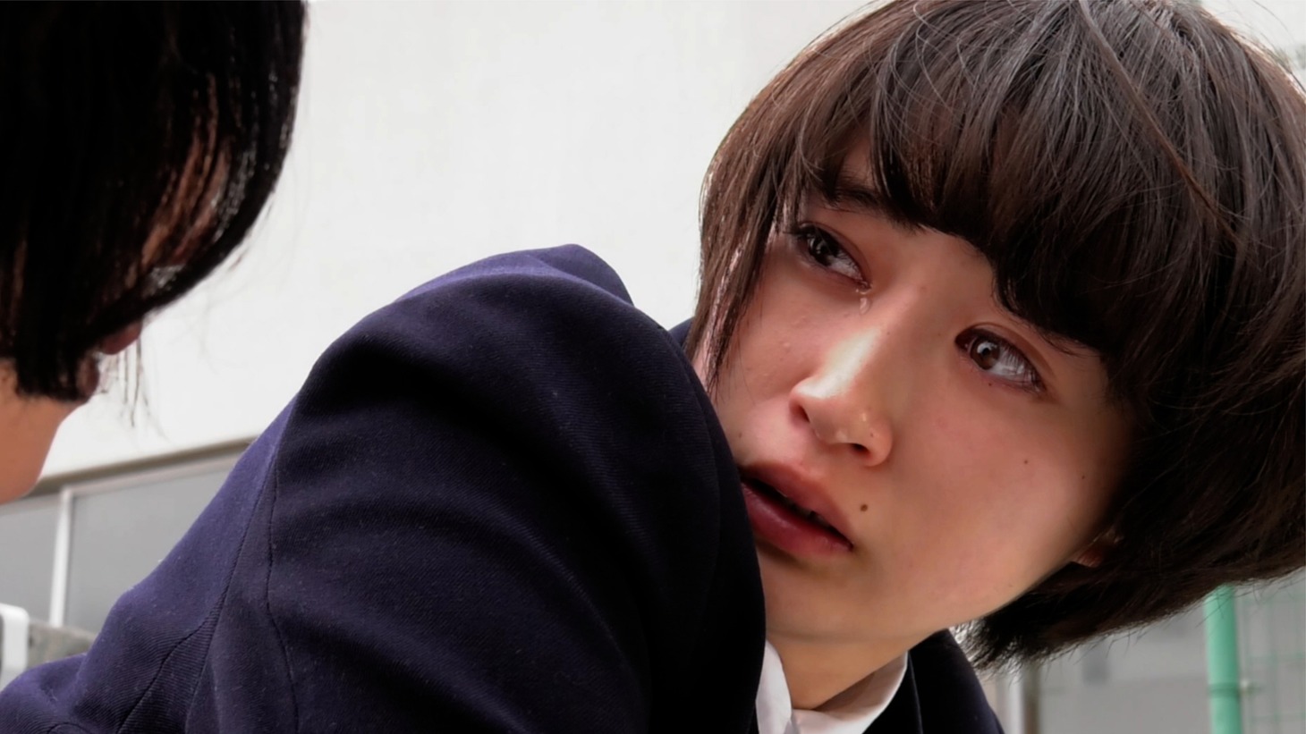 「彼女はひとり」