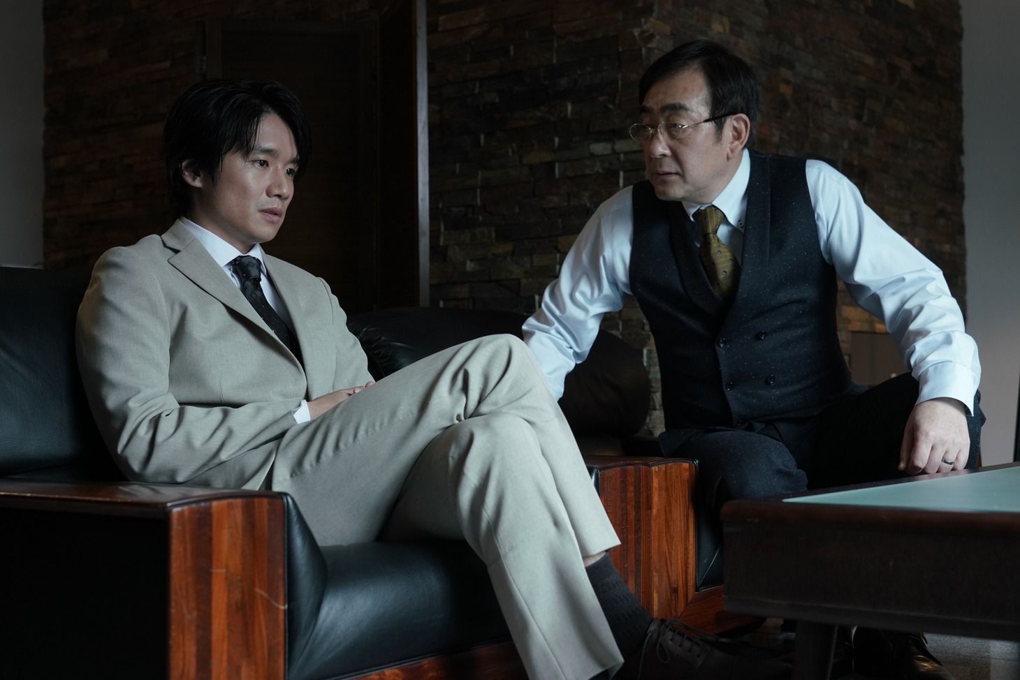 「連続ドラマW いりびと-異邦人-」新場面写真