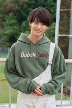 小山和希役の高野洸。