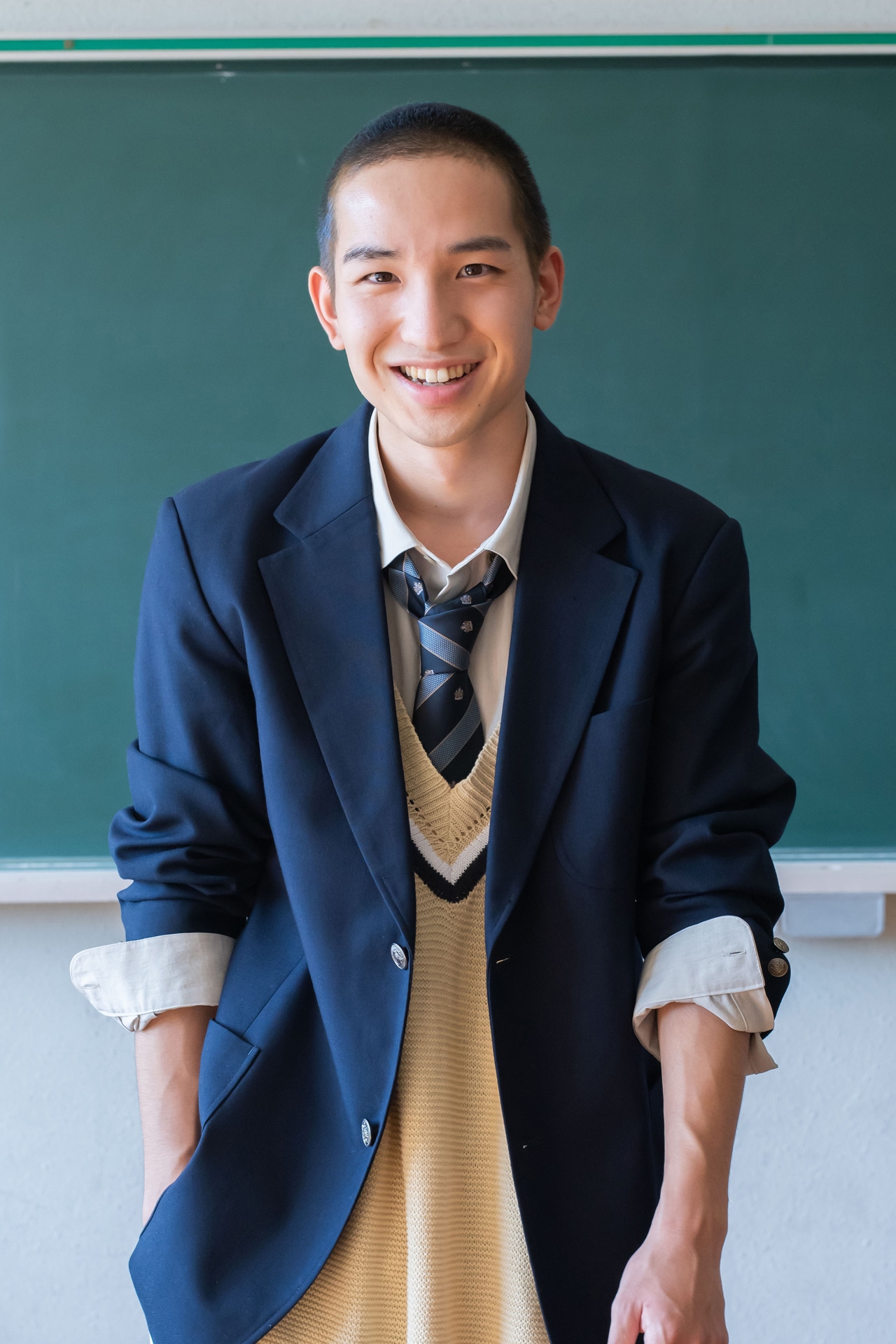三木役の櫻井健人。