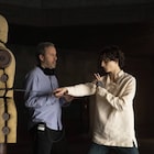 ティモシー・シャラメがカメラ目線で…「DUNE/デューン」撮影合間のひと時