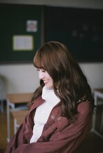 桜井玲香演じる大月美玲。