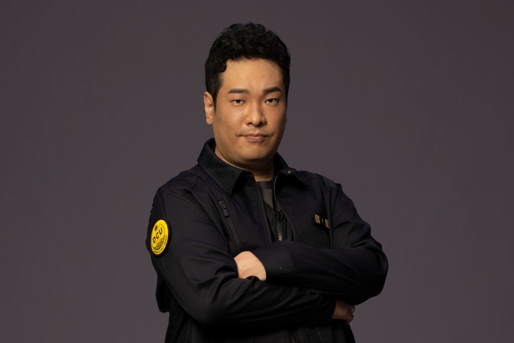 森田七雄役の岡崎体育。