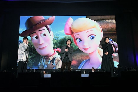 左から城田優、尾上松也、山崎育三郎。