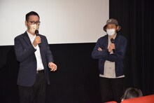 左から宮崎大祐、冨永昌敬。