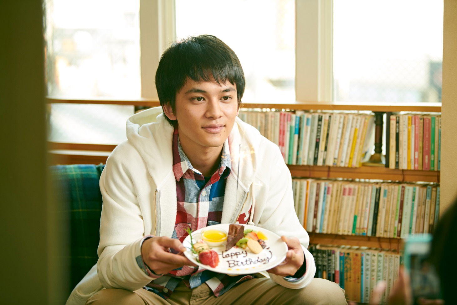 「明け方の若者たち」新場面写真