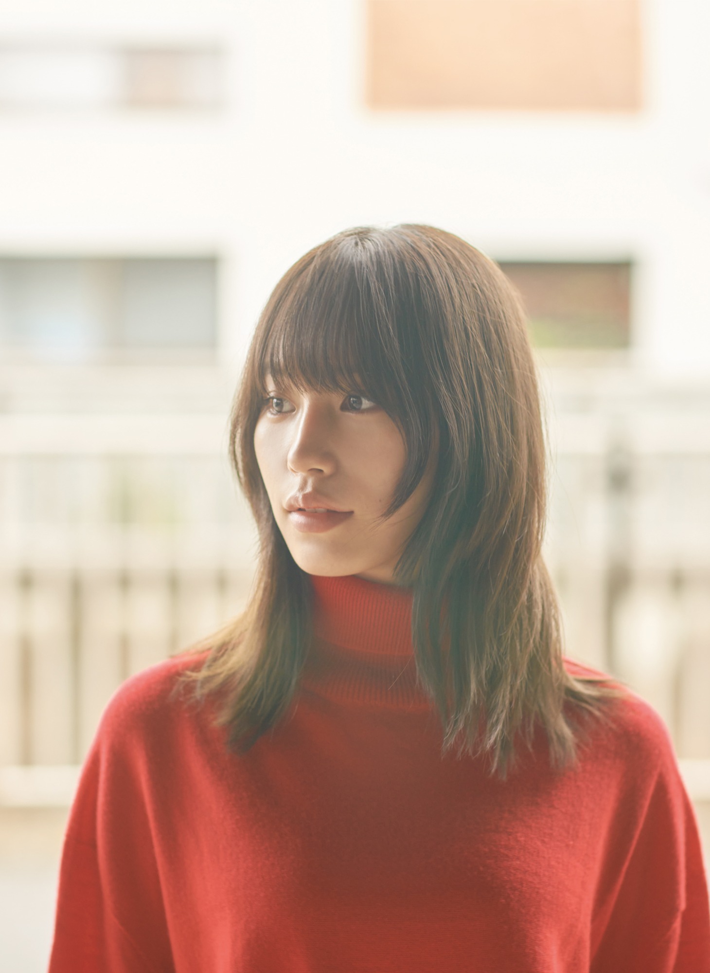 「SARA MINAMI 2022 CALENDAR」ポスターカレンダー表紙（文字なしバージョン）