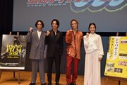 左から君嶋麻耶、渡部秀、三浦涼介、高田里穂。