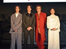 左から君嶋麻耶、渡部秀、三浦涼介、高田里穂。