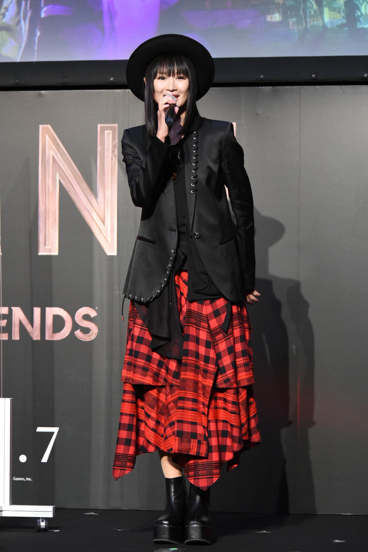 小林ゆう