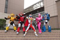 機界戦隊ゼンカイジャー