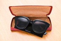 森田芳光のサングラス。