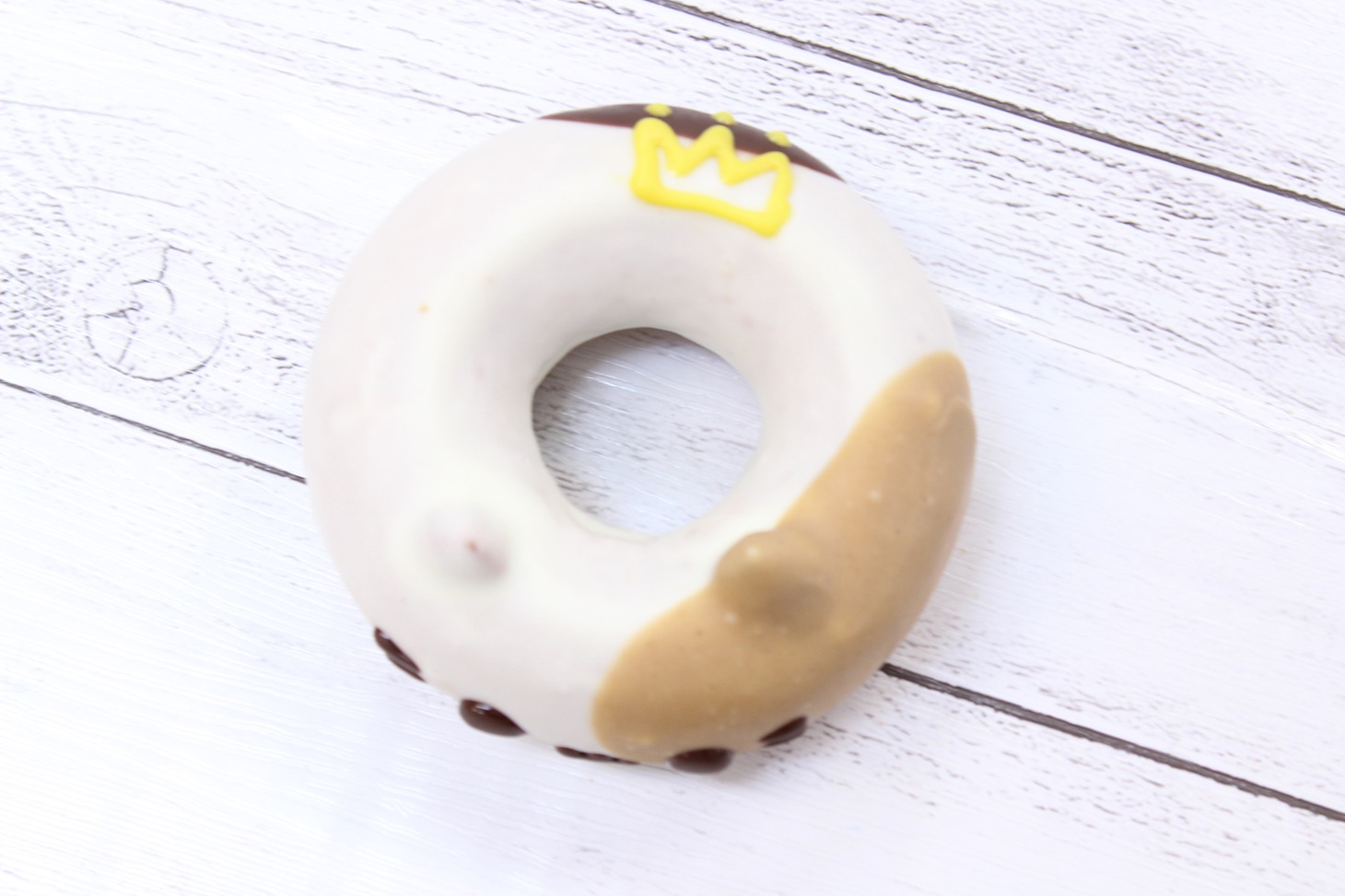 イクミママのどうぶつドーナツのこねこのミケ。（税込400円）