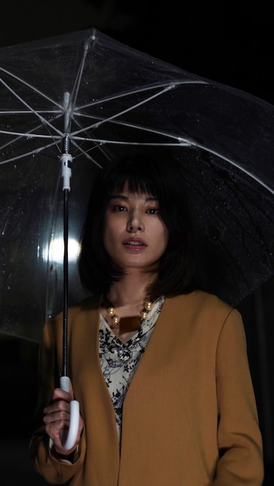 桐谷仁美役のさとうほなみ。