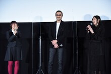 左から潘めぐみ、大塚明夫、田中敦子。