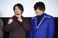 左から野田クリスタル、村上。