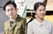 左から二宮和也、有村架純。