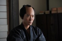 浅香航大演じる大田清十郎。