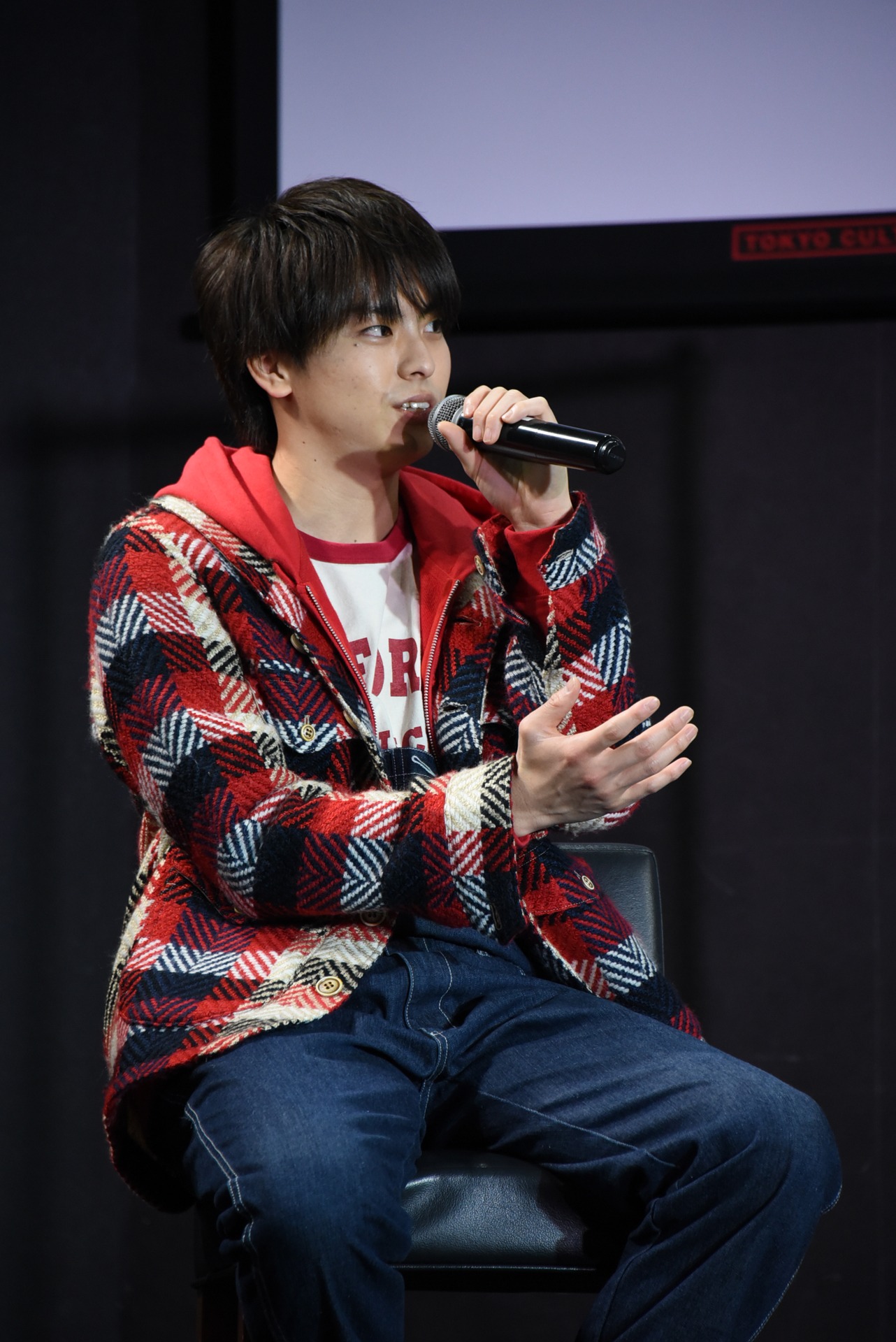 高野洸