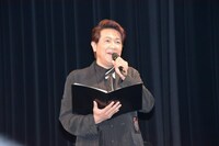 司会を務めた別所哲也。