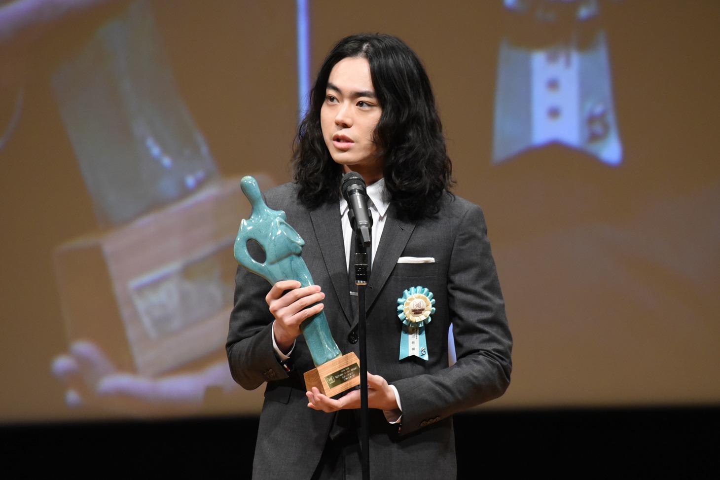 第13回TAMA映画賞の授賞式に参加した菅田将暉。
