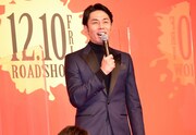「袴田吉彦、生きてます。そして映画に出ます。どこで出るのかな!?」と大きな声でアピールする袴田吉彦。