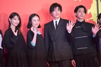 「あなたの番です 劇場版」完成報告会の様子。