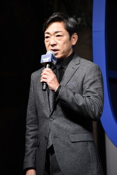 松本潤が自信を持って 99 9 お届け 杉咲花の かっこいい座長 には大照れ 映画ナタリー