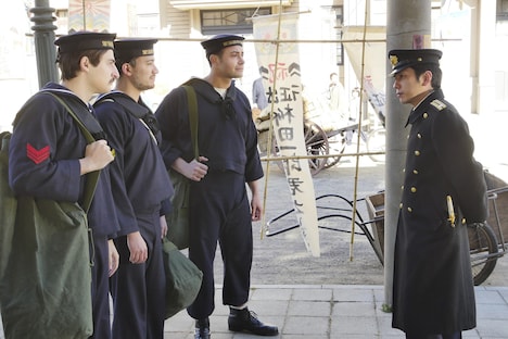 新春スペシャルドラマ「潜水艦カッペリーニ号の冒険」より。(c)フジテレビ