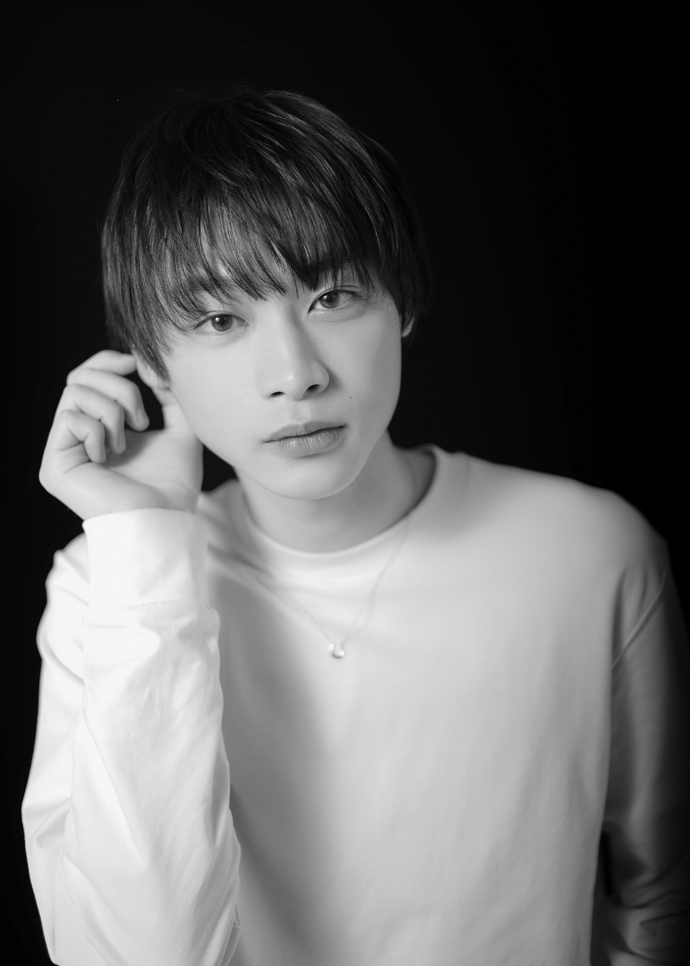 平井亜門