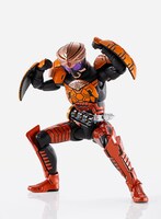 「S.H.Figuarts（真骨彫製法） 仮面ライダーオーズ ブラカワニ コンボ」 (c)石森プロ・東映