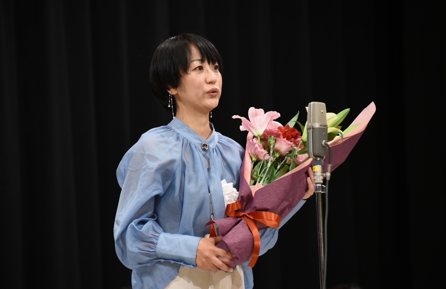 横浜聡子